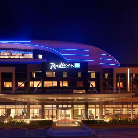 Radisson Blu Hotel, Kuwait Kuwait City Exteriér fotografie Radisson Blu Hotel, Muscat
