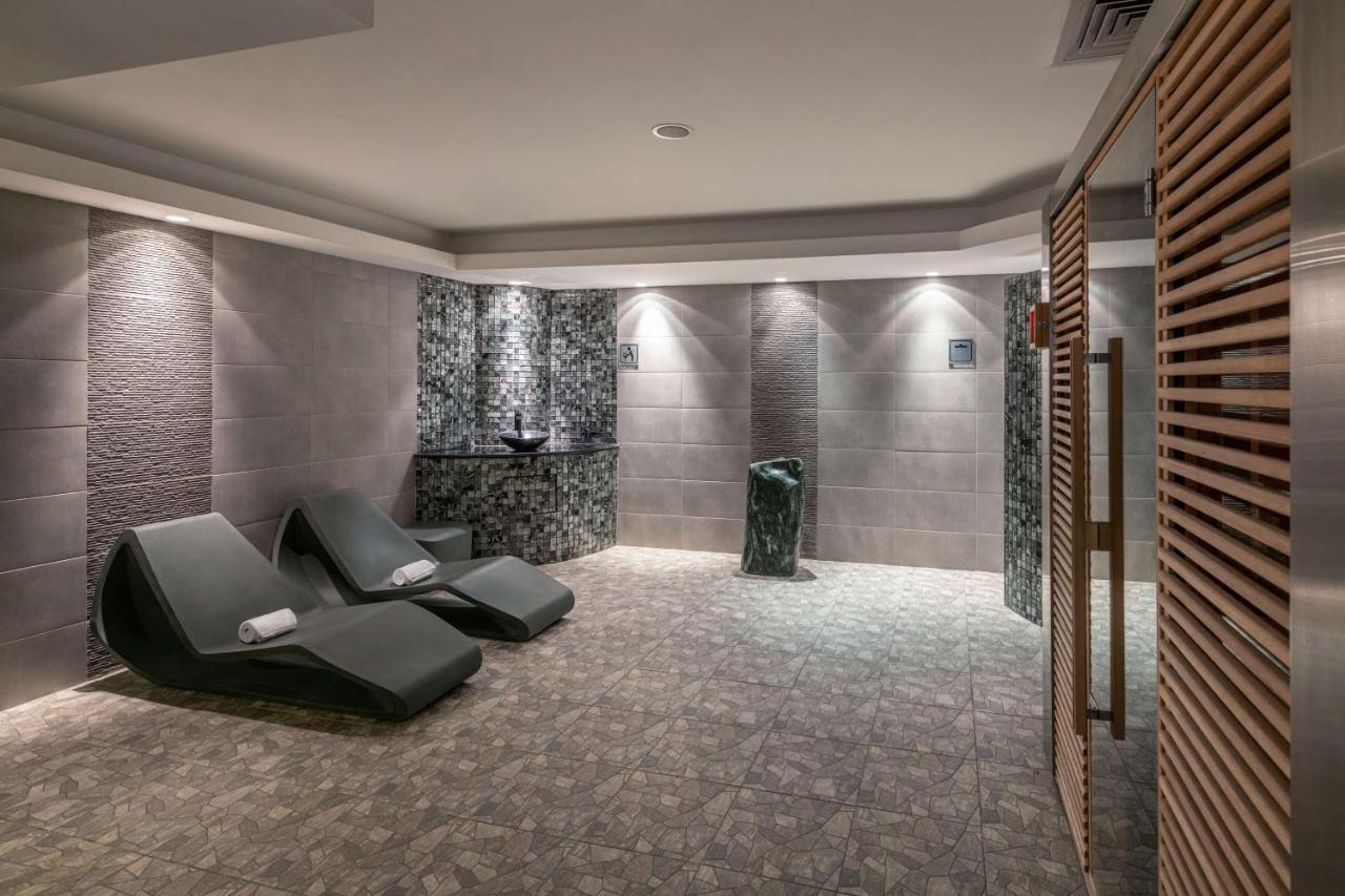 Radisson Blu Hotel, Kuwait Kuwait City Exteriér fotografie The relaxation room